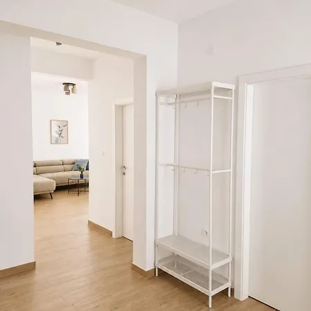 Sanja - Trosobni Apartamento Sveti Filip i Jakov